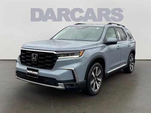 Sonic Gray Pearl 2023 Honda Pilot