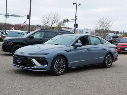2025 Hyundai SONATA Hybrid Limited