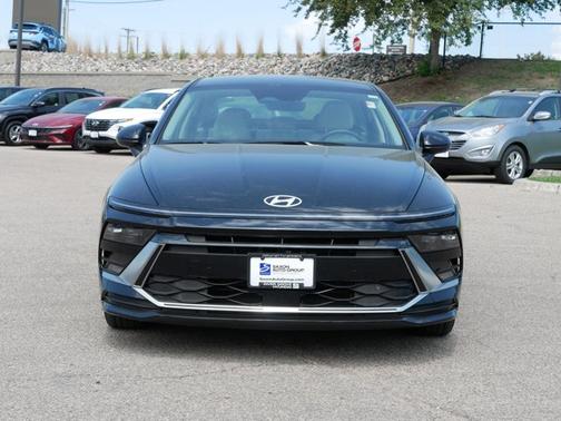 2024 Hyundai SONATA Hybrid SEL