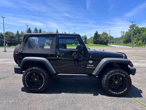Black Clearcoat 2014 Jeep Wrangler Sport