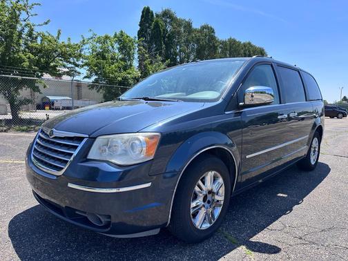BLUE 2008 Chrysler Town & Country Limited