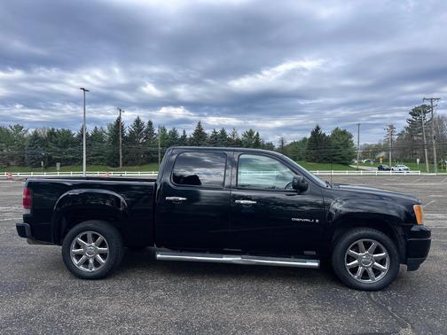 Onyx Black 2009 GMC Sierra 1500 Denali Crew Cab