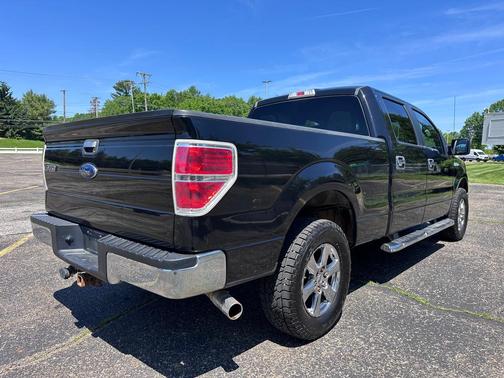 Tuxedo Black Metallic 2014 Ford F-150 SUPERCREW