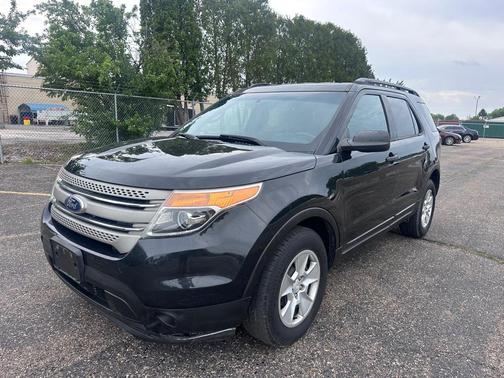 Tuxedo Black Metallic 2014 Ford Explorer Base
