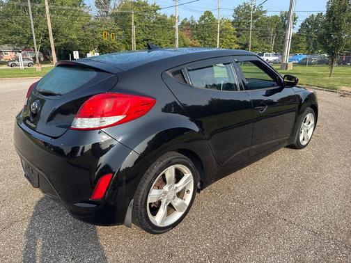 2014 Hyundai Veloster Base