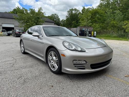 2012 Porsche Panamera 4S