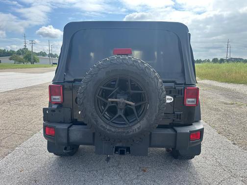 2017 Jeep Wrangler Sport