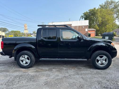2008 Nissan Frontier LE Crew Cab