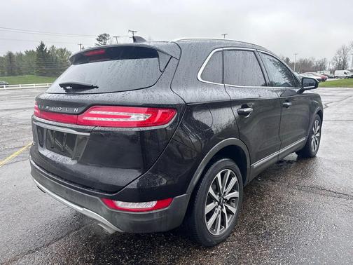 Infinite Black Metallic 2019 Lincoln MKC Reserve