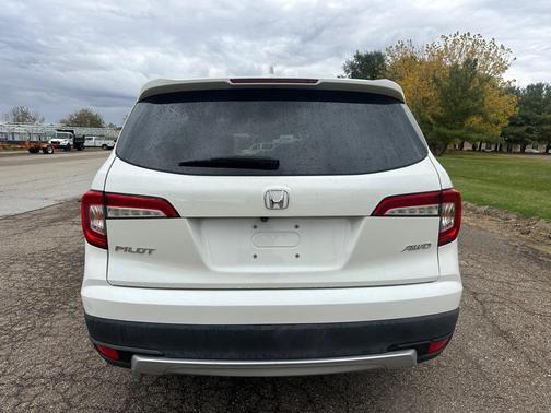 2019 Honda Pilot EX