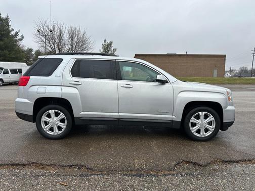 2017 GMC Terrain SLE-2