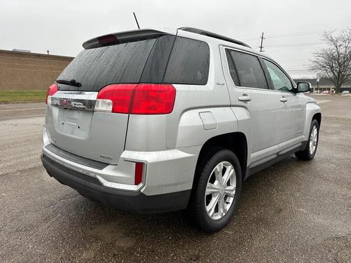 2017 GMC Terrain SLE-2