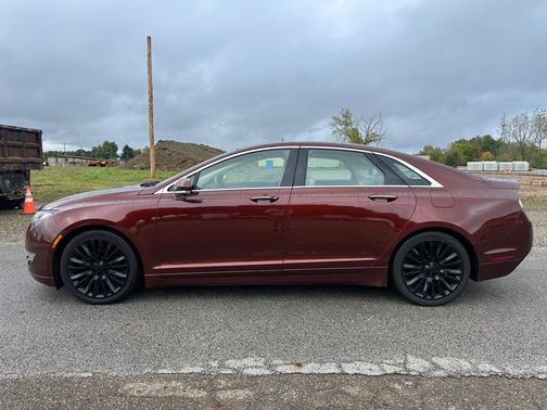 2015 Lincoln MKZ Base