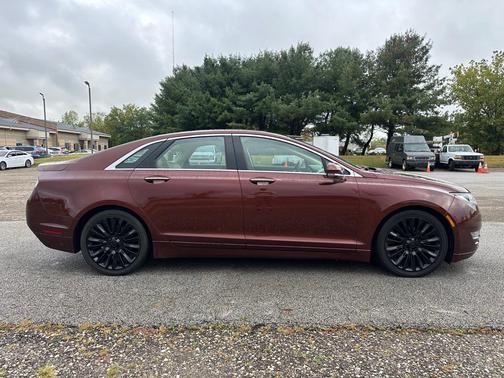 2015 Lincoln MKZ Base