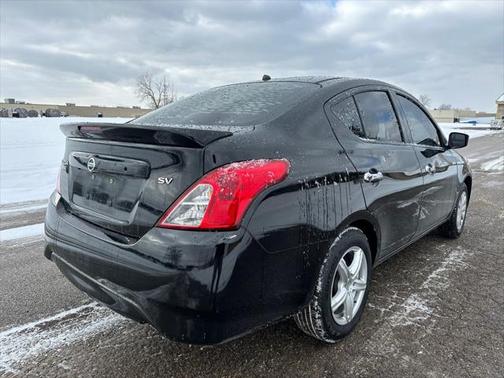 2018 Nissan Versa 1.6 SV
