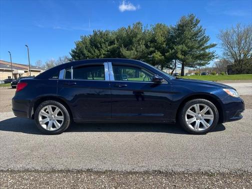 2013 Chrysler 200 Touring