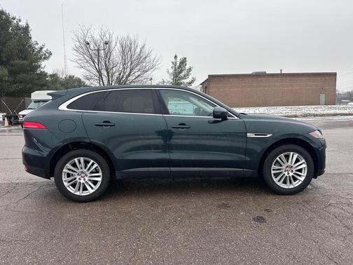 2017 Jaguar F-PACE 20d Prestige