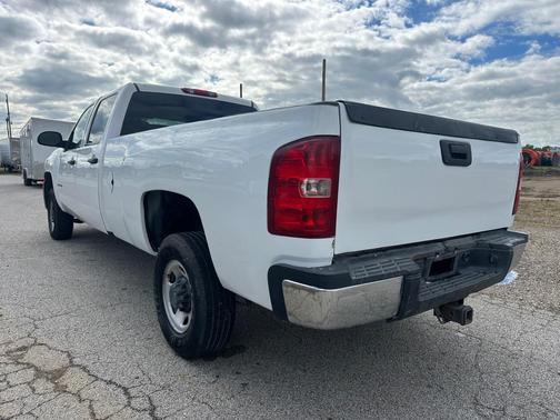 2009 Chevrolet Silverado 2500 Work Truck Crew Cab