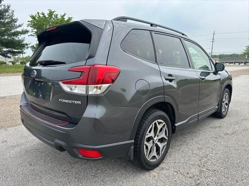 2020 Subaru Forester Premium
