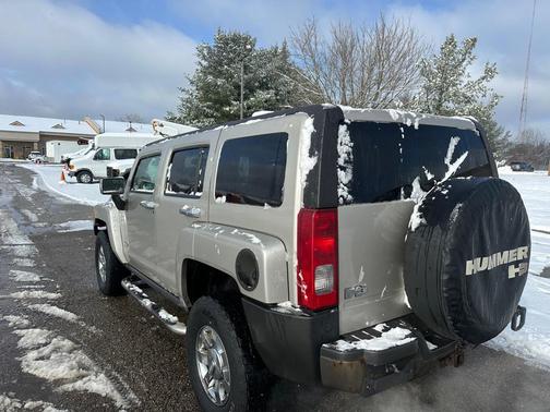 2007 Hummer H3 Base