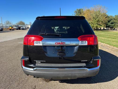 2017 GMC Terrain SLE-2