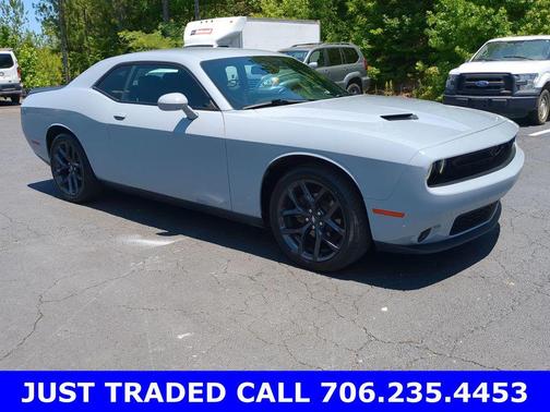 2020 Dodge Challenger SXT