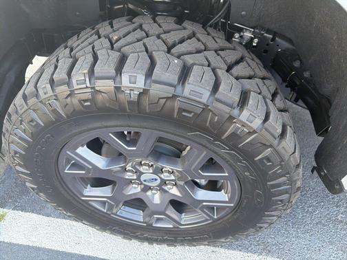 AVALANCHE 2026 Ford F-150 STX