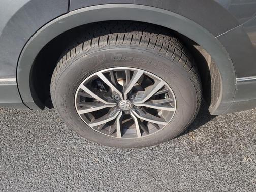2021 Volkswagen Tiguan 2.0T SE