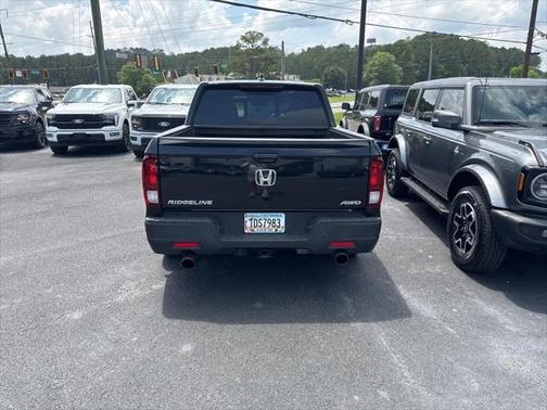 2022 Honda Ridgeline Black