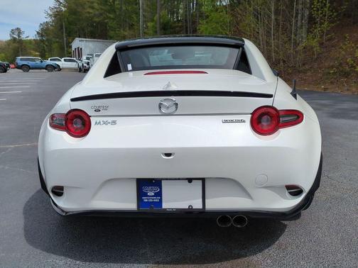 Snowflake White Pearl Mica 2024 Mazda MX-5 Miata RF Club