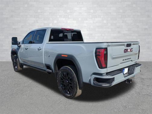 2025 GMC Sierra 2500 AT4