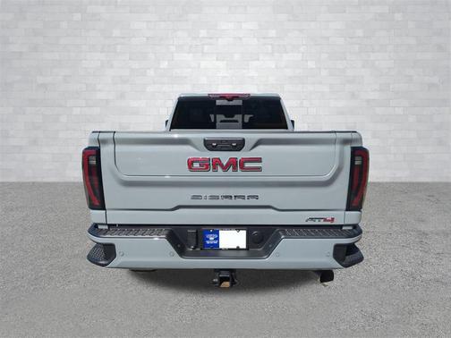 2025 GMC Sierra 2500 AT4