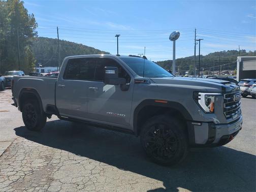 2025 GMC Sierra 2500 AT4