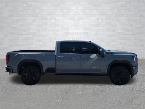 2025 GMC Sierra 2500 AT4
