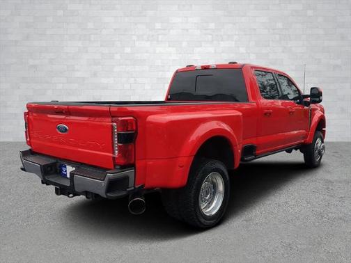 2023 Ford F-450 Lariat