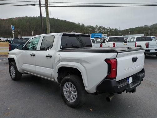 2024 Toyota Tacoma SR