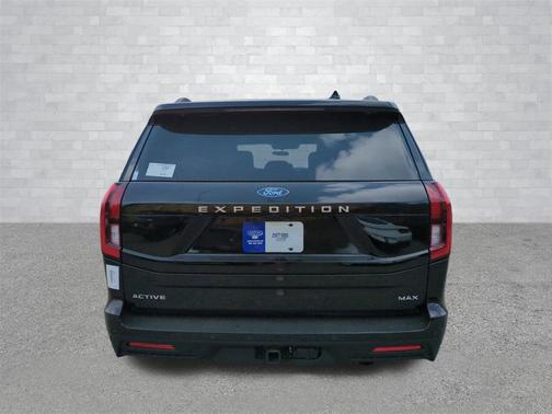 2025 Ford Expedition Max Active 4x4