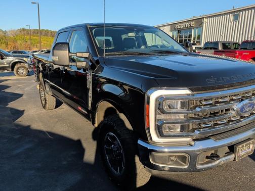 2023 Ford F-350 Lariat