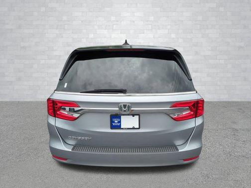Lunar Silver Metallic 2020 Honda Odyssey EX-L