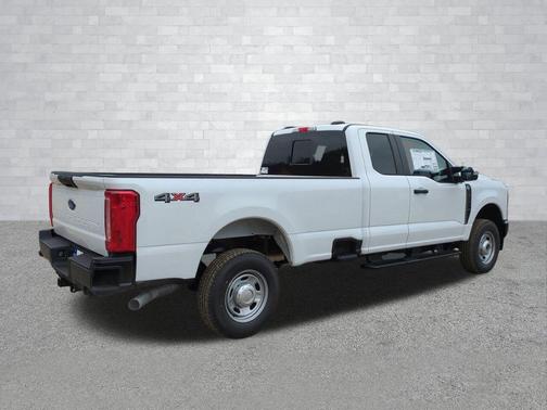 OXFORD WHITE 2026 Ford F-250 XL