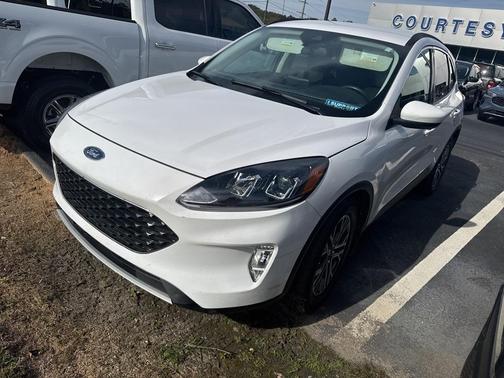 2021 Ford Escape SEL