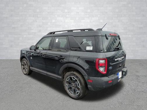 SHADOW BLACK 2025 Ford Bronco Sport Outer Banks