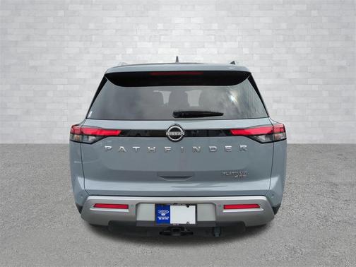 2022 Nissan Pathfinder Platinum 4WD
