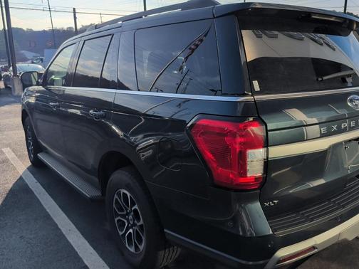 2024 Ford Expedition XLT