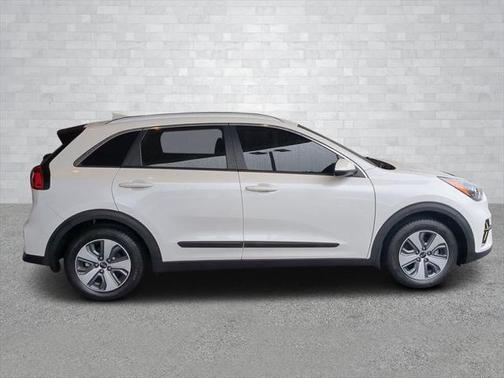 2020 Kia Niro LX