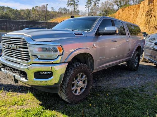 2021 RAM 2500 Laramie Crew Cab 4x4 6'4' Box