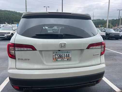 2022 Honda Pilot 2WD Special Edition
