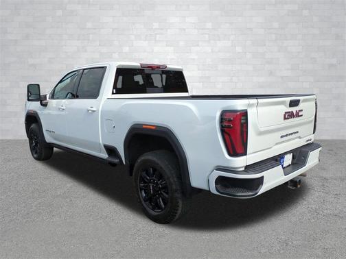 2024 GMC Sierra 2500 AT4