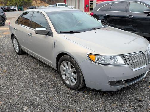 2010 Lincoln MKZ Base