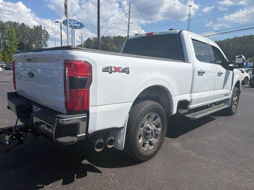 OXFORD WHITE 2026 Ford F-350 Lariat